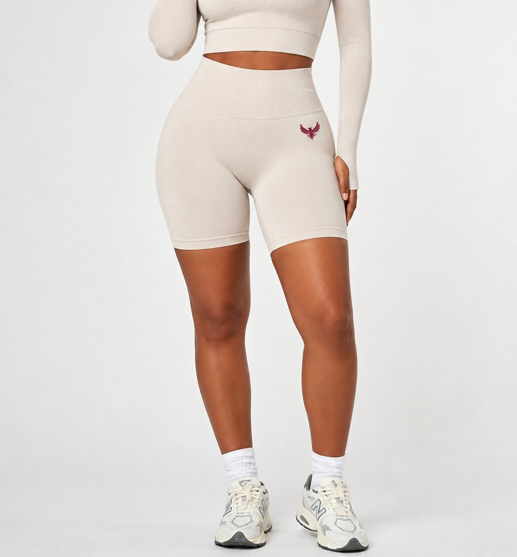 Women’s Seamless Claret Cream Shorts